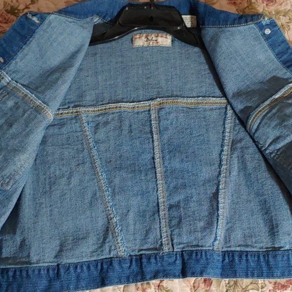 Jean Jacket - Picture 4 of 5